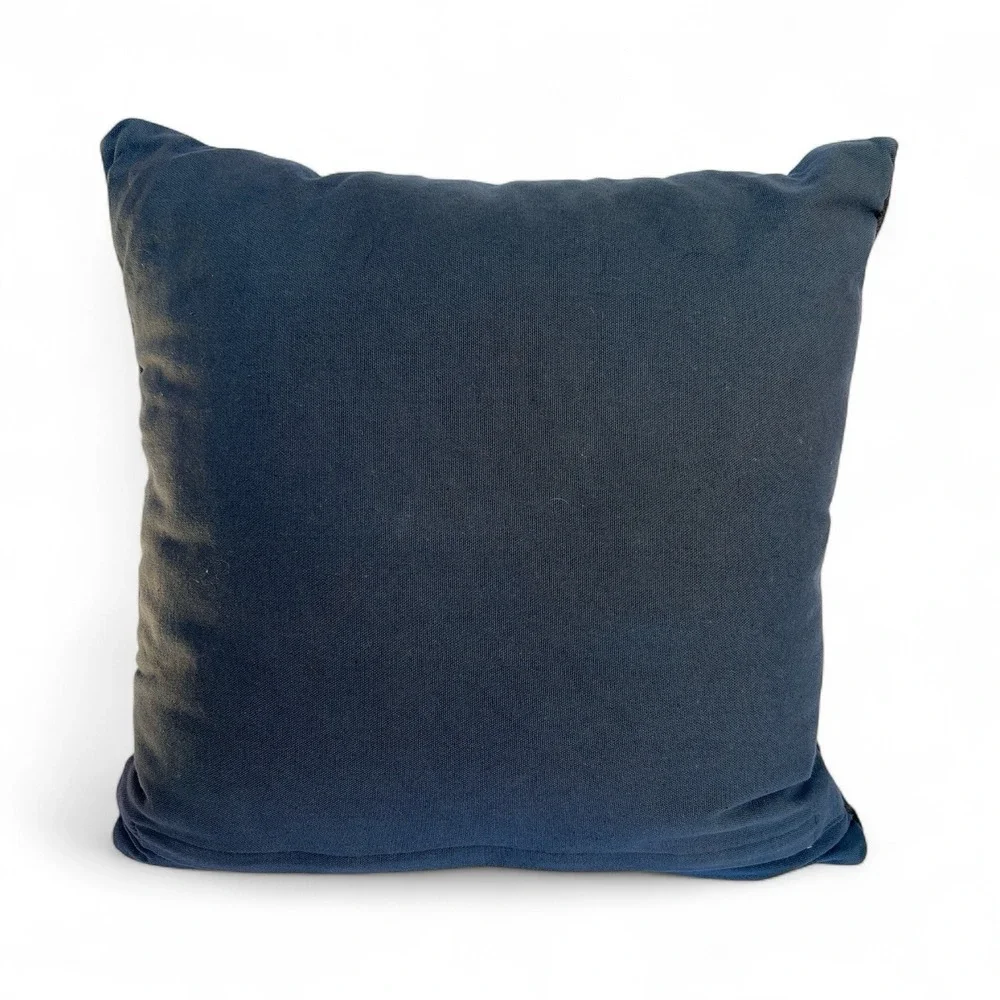 Artisan de Luxe Llama Alpaca Christmas Pillow 17